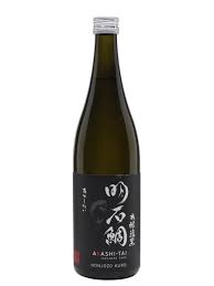 AKASHI TAI SAKE HONJOZO KURO JAPAN 720ML